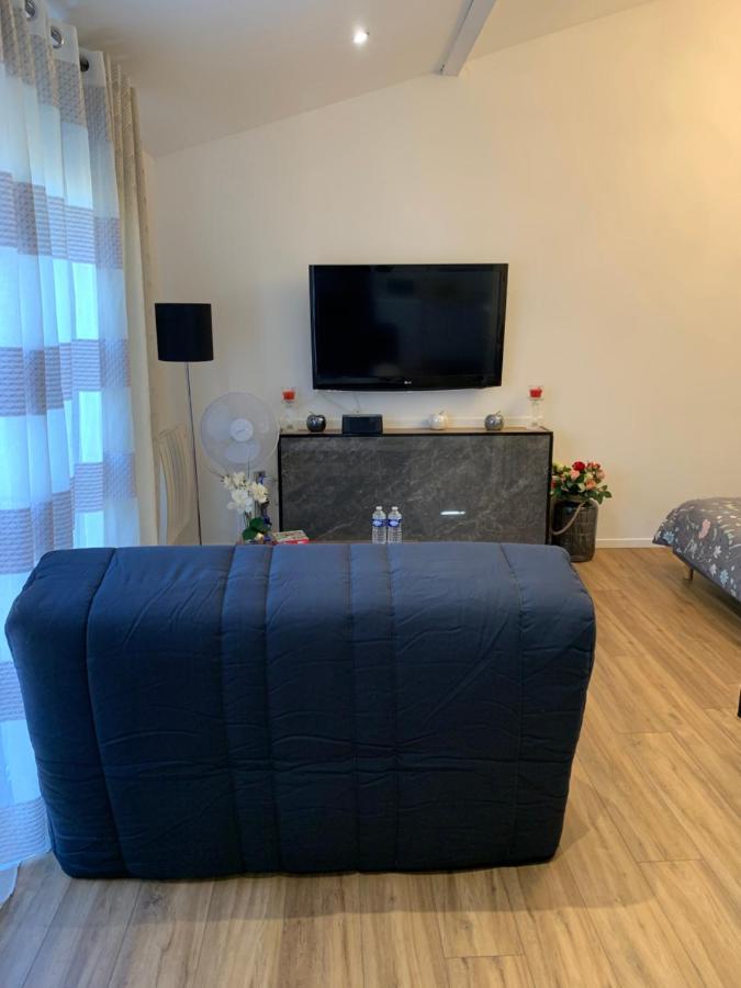 My Little Home Varennes-le-Grand Екстер'єр фото